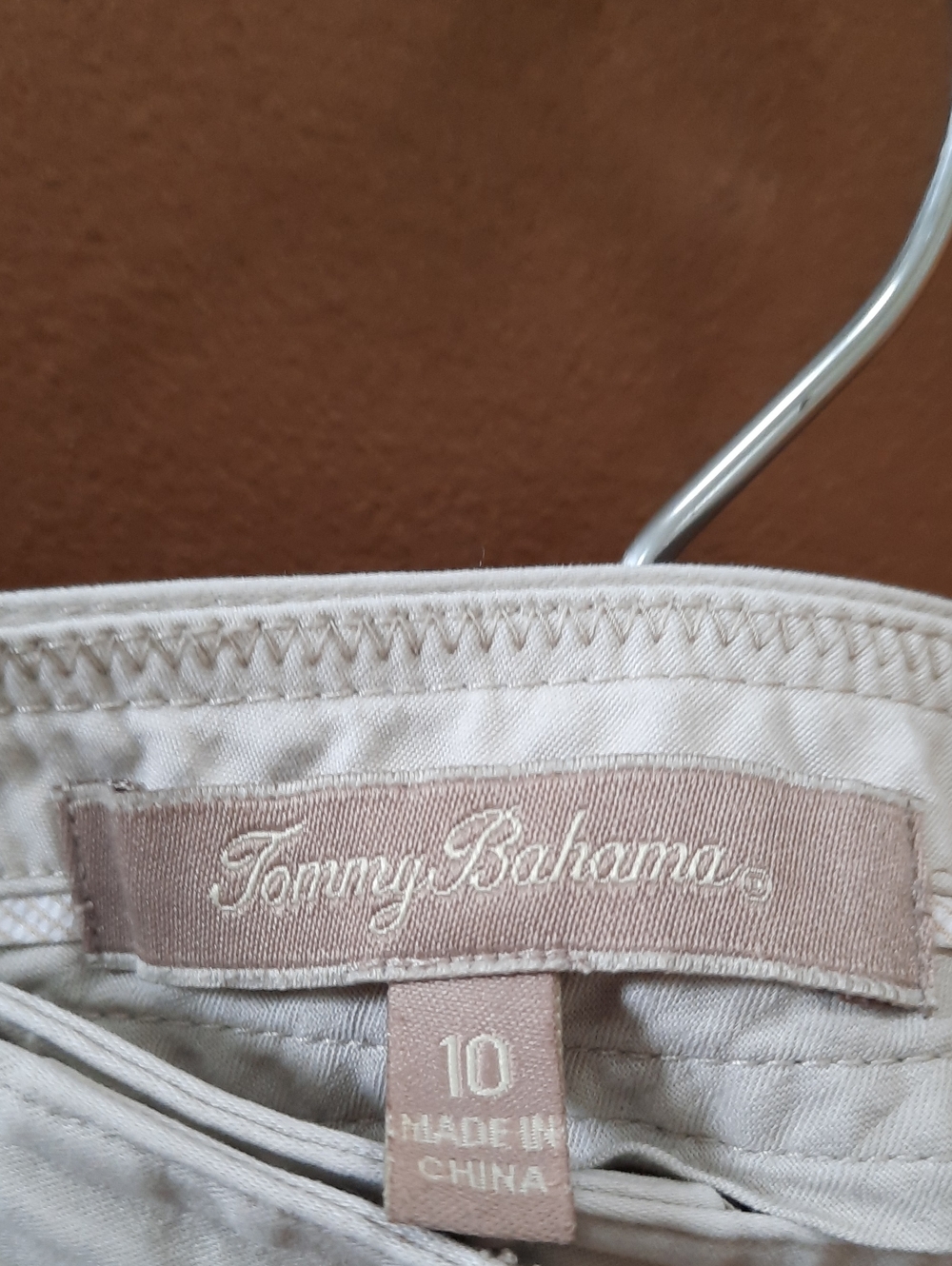 Tommy Bahama Women's Cream Bermuda Shorts - Picture 2 of 4